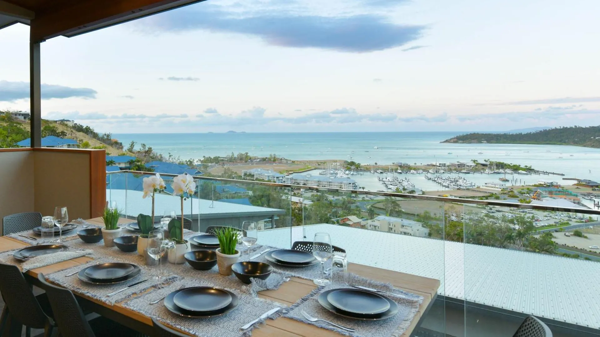 エアリービーチ Elementa Whitsundaysヴィラ