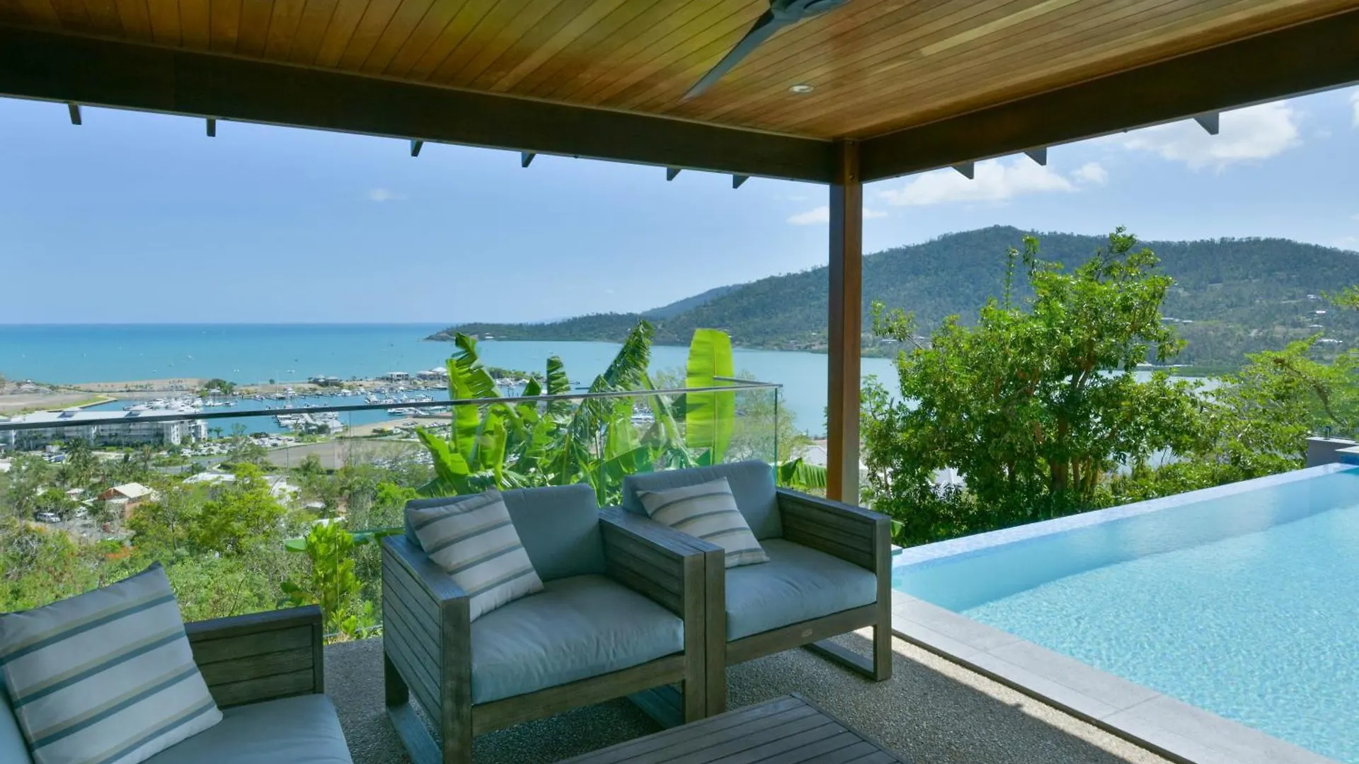 エアリービーチ Elementa Whitsundaysヴィラ 別荘