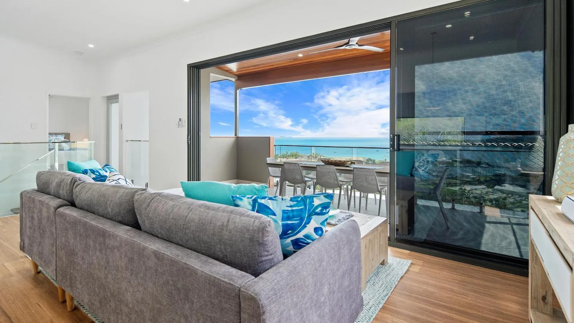 エアリービーチ Elementa Whitsundaysヴィラ