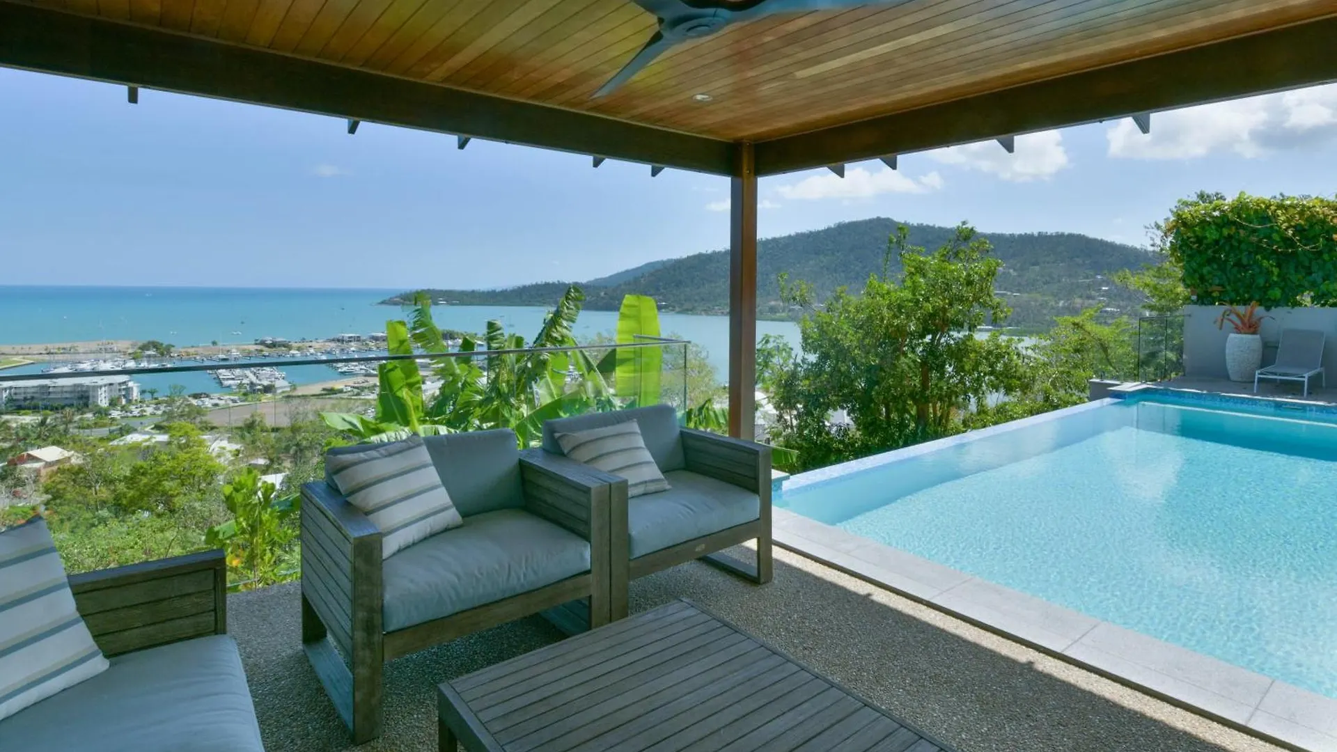 エアリービーチ Elementa Whitsundaysヴィラ
